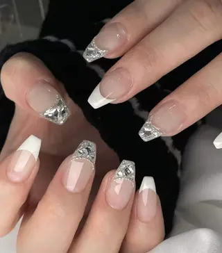 ネイル Oomiya 服部のネイルデザイン