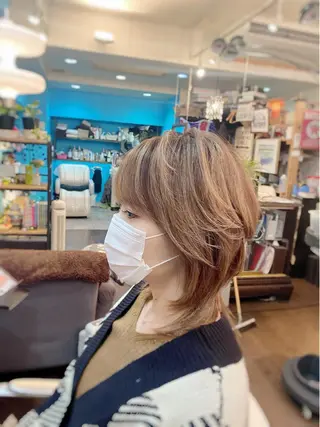 ミディアム ブルーヘブン TAKESHIのヘアスタイル