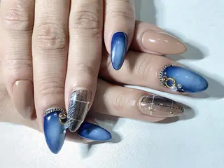 ネイル atelier la vita所属・lavita. mimuraのネイルデザイン