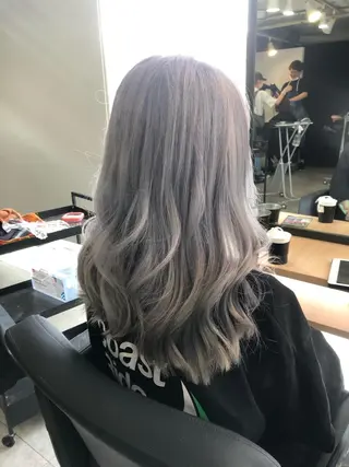 セミロング カラー 下妻 カラーエクステ難波のヘアスタイル