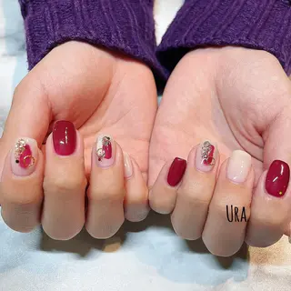 ネイル UrakoNail 《nail》のネイルデザイン