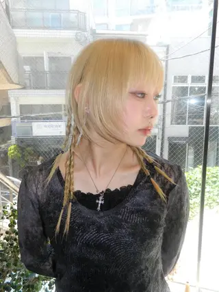 セミロング ヘアアレンジ bococa / マナカのヘアスタイル