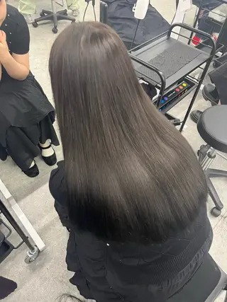 ロング カラー 暗髪🩶ラベンダー/ ブルー/ユウナ🤍のヘアスタイル