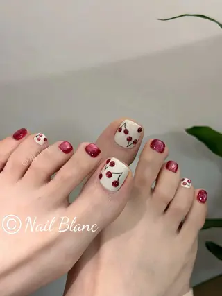 ネイル Kurehashi Yui🧸のネイルデザイン