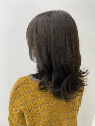 セミロング カラー 《Zina札幌大通》 Hinano🐻のヘアスタイル