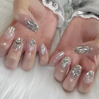 ネイル Kanako 💫のネイルデザイン