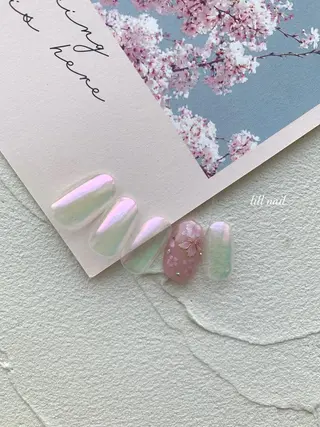 ミディアム pllia beautyのネイルデザイン