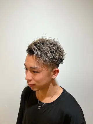 ショート カラー パーマ メンズ 湘南のパーマ職人 🔥清水琉葵🔥のヘアスタイル