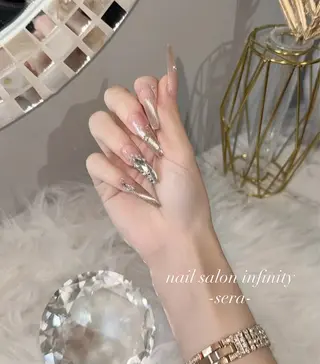 ネイル nail×eyebrow salon infinity所属・infinity seraのネイルデザイン