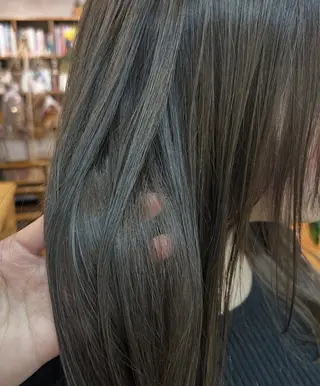 ロング カラー niko hair所属・伊吹 未来のヘアスタイル