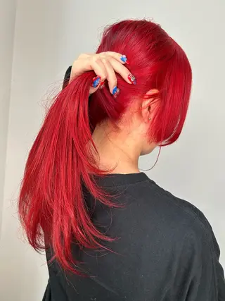 ロング カラー 今村公介 ブリーチ特化、派手髪のヘアスタイル