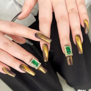 ネイル nailsalon Mirrorのネイルデザイン