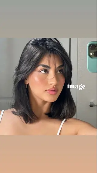 ミディアム nit  by ahnkism所属・カットモデル 盛れるヘア♡MANAのヘアスタイル