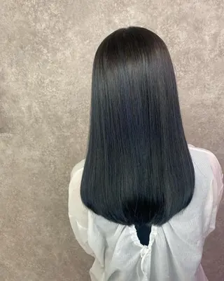 ロング カラー UNDER vr 【アンダーバー】のヘアスタイル