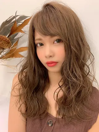 セミロング カラー 髪質改善will hairdesignのヘアスタイル