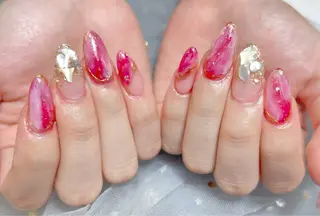 ネイル 🎀ネイルサロン エクラYUI🎀のネイルデザイン