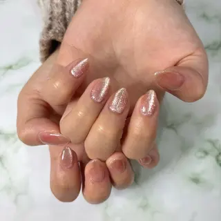 ネイル private salon Aola所属・TSUKI 🩶のネイルデザイン