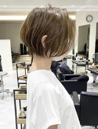 ショート カラー 大人女性お悩み解決 ショート/イハカズキのヘアスタイル