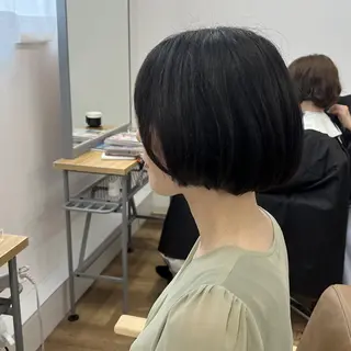 ショート YUCCA 茨木のヘアスタイル