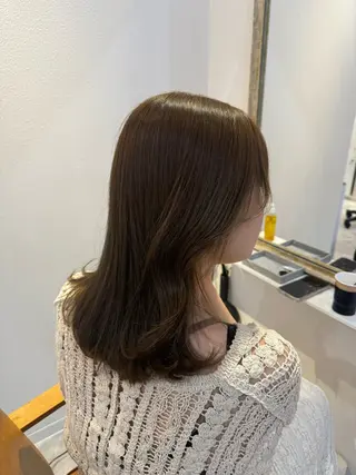 ミディアム カラー 赤み無し柔らかカラー 【梅田】madokaのヘアスタイル