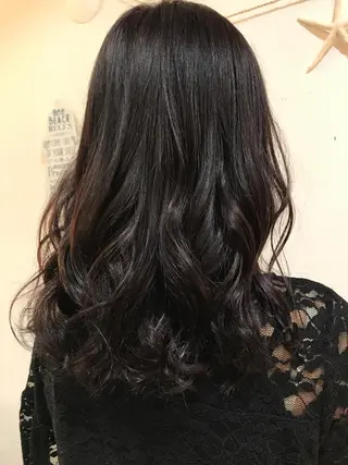 セミロング カラー Neolive Cava 相模大野店所属・sola: neoliveのヘアスタイル