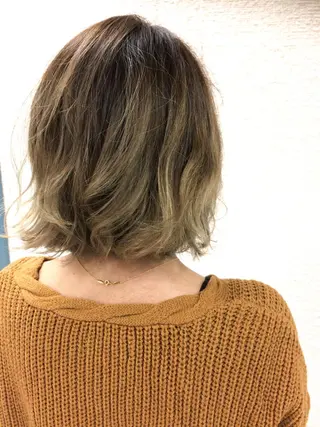 ミディアム カラー 高橋恵🌈生え癖改善 ウルフ/レイヤーのヘアスタイル