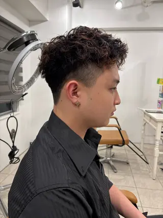 パーマ メンズ ハイライトカラー/ ハイトーン🍀白石のヘアスタイル