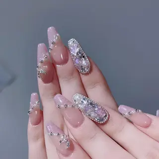 ネイル Queens momoのネイルデザイン