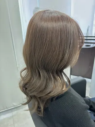 カラー 透明感♡くすみカラー shiori/小岩のヘアスタイル