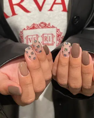 ネイル 8113 海外/y2k/韓国のネイルデザイン