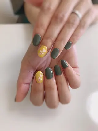 ネイル Lily Roseスタッフ一同のマツエク・マツパデザイン