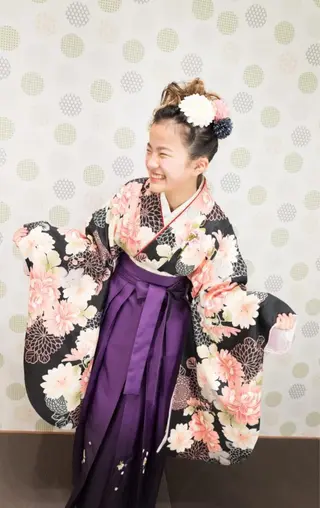 ヘアアレンジ 野咲き 美容室のマツエク・マツパデザイン