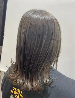 ミディアム カラー Zina天王寺 CHIAKIのヘアスタイル