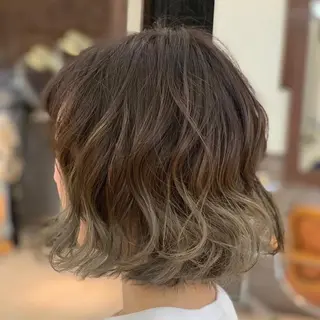 カラー 似合わせ/透明感カラ ー/QUATRO谷口のヘアスタイル