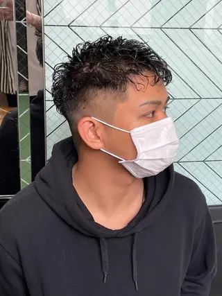 パーマ メンズ Le'a所属・渋谷/フェード/ 國分 翔のヘアスタイル