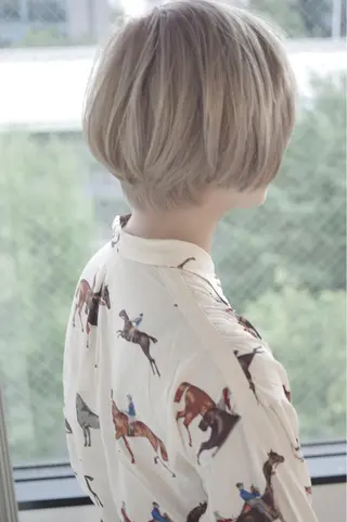 ショート カラー 🌈ディレクター🌈 徳松優希のヘアスタイル