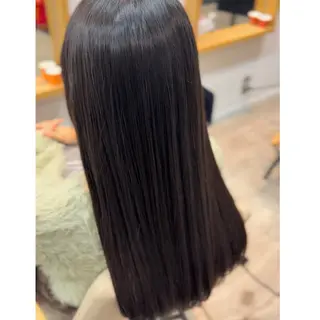 ロング 沢登 穂乃香のヘアスタイル