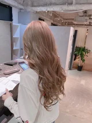 セミロング 美髪矯正/艶カラー ボブ/栄/鐘ヶ江純也のヘアスタイル