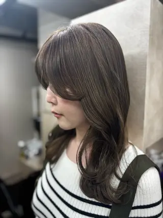 セミロング 🌟髪質改善ケアカラ ー美髪縮毛矯正y🌟のヘアスタイル