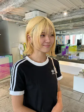 ミディアム ANY/ Nanaのヘアスタイル