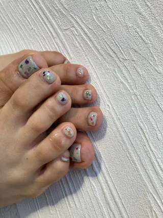 ネイル nailsalon　hue所属・小山 羽奈のネイルデザイン