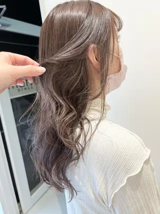 ロング カラー ヘアアレンジ 韓国レイヤー🖤🤍 /うえのゆずのヘアスタイル