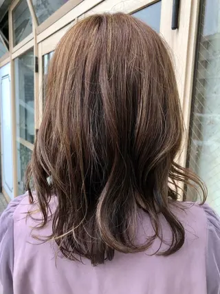 セミロング Carina所属・セン北徒歩５分 キシタクのヘアスタイル