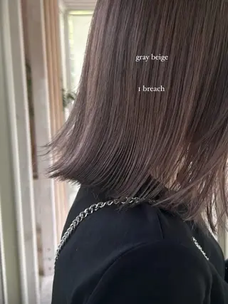 カラー 荻野 未来のヘアスタイル