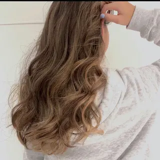 ロング カラー kakimotoarms自由が丘CLEO所属・田中 小百合のヘアスタイル