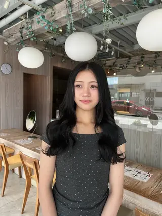 ロング カラー OXCRECTION minoriのヘアスタイル