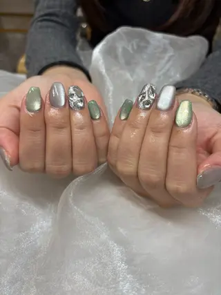 ネイル lalaroom. nailsalon航空公園店所属・lala room.のネイルデザイン