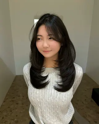 ロング カラー レイヤー/艶カラー /韓国ヘア/高松のヘアスタイル