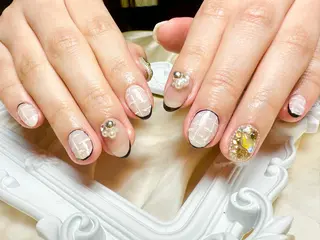 ネイル マルサンカクシカク所属・○△□ 守口市のネイルデザイン