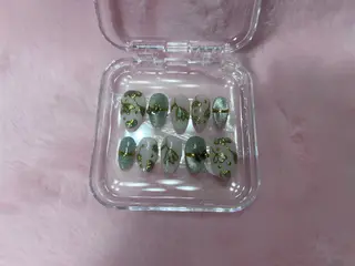 ネイル ヒナネイルサロン所属・Hina ネイルサロンのネイルデザイン